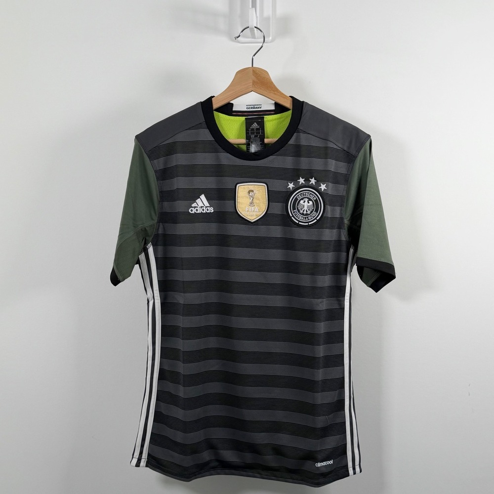 NWT Adidas Germany Away Soccer Jersey Mens Small Gray FIFA 2014 Patch P95985